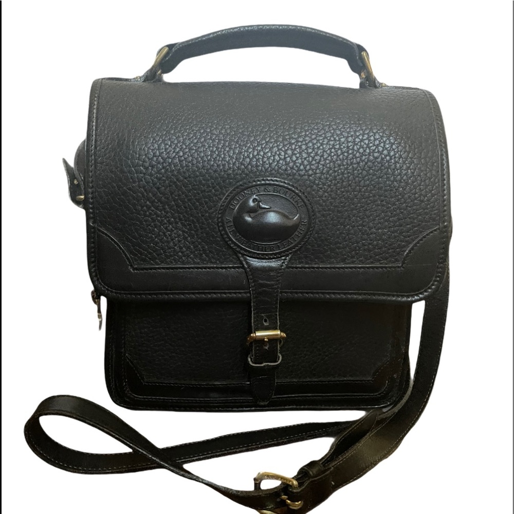 Dooney & Bourke Crossbody Carrier Bag